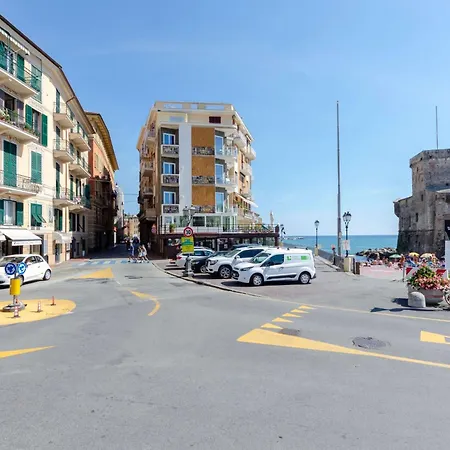 Appartement Charmante Mit Meerblick Und Garage By Interhome