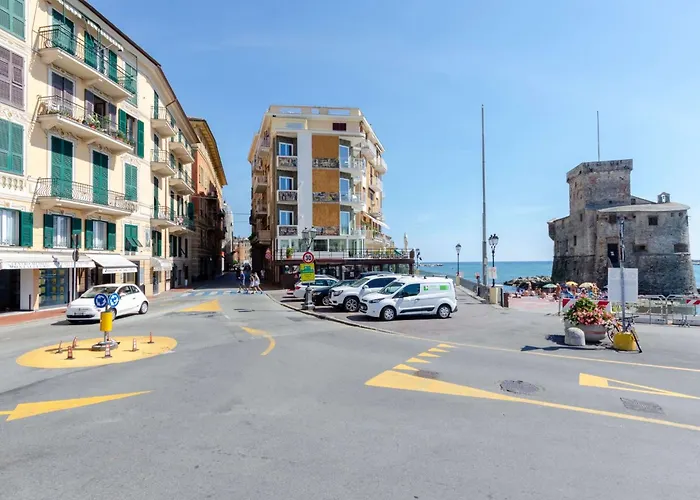 Apartment Charmante Mit Meerblick Und Garage By Interhome